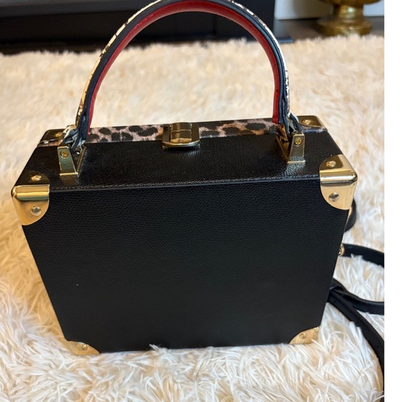 HOT ALDO‎ Wild Jungle Print Box Bag Leopard Lips Heart Crossbody Chain Handbag - Picture 4 of 10